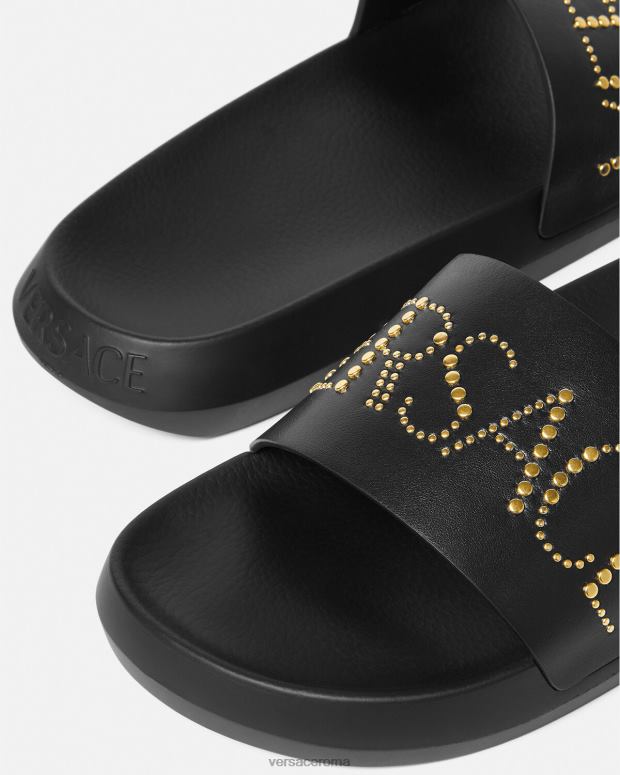 esso Versace uomini ciabatte con logo borchiato nero JT08Z1596 scarpa