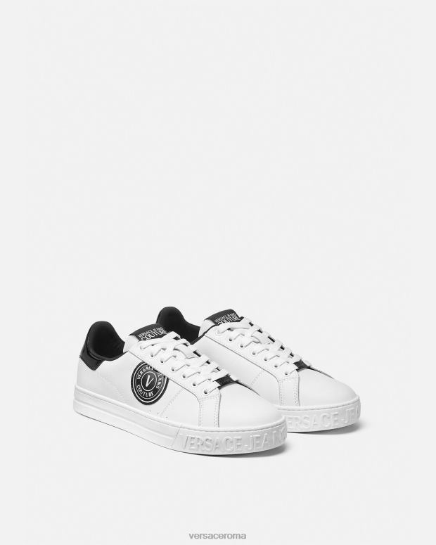 esso Versace uomini sneakers Court 88 con logo V-emblema bianco nero JT08Z2444 scarpa