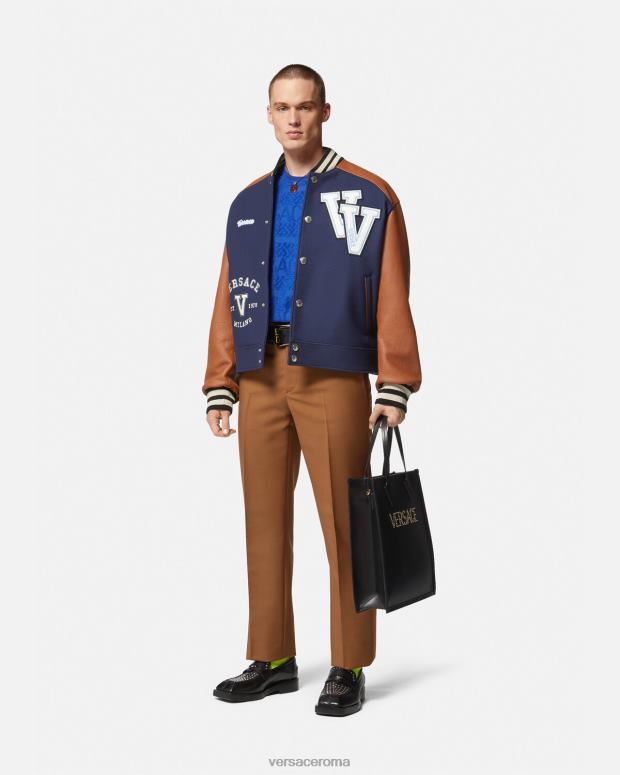 esso Versace uomini Bomber con logo varsity blu e marrone JT08Z1257 vestiario