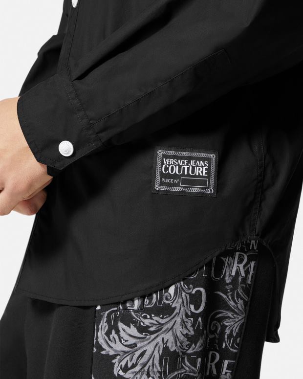 esso Versace uomini maglietta con logo numero pezzo nero JT08Z2401 vestiario